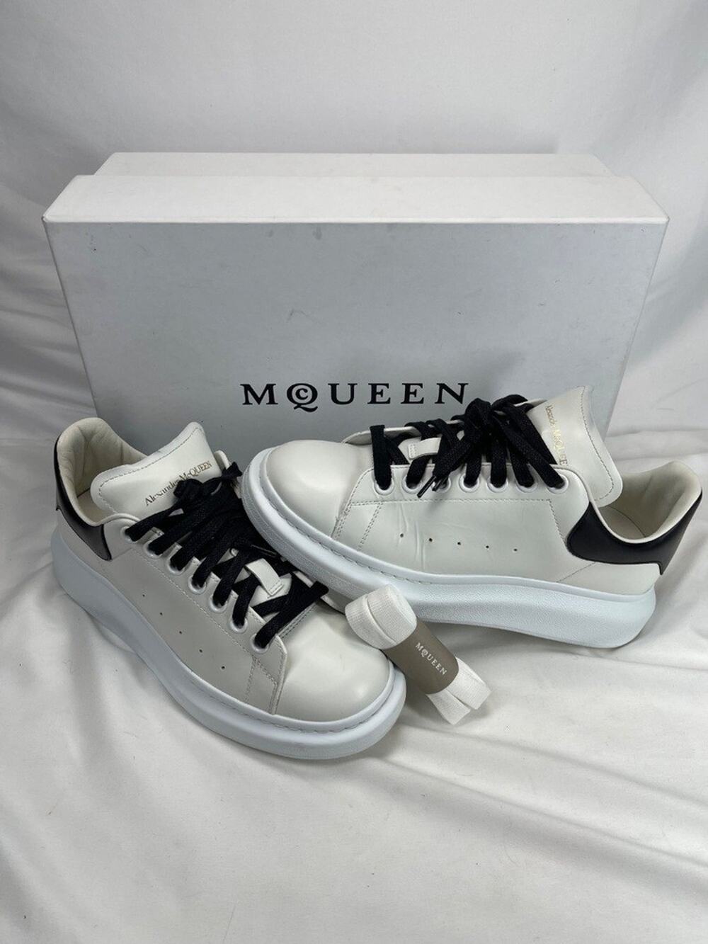 Alexander McQueen Men's Oversized Sneakers 553680 Size 40/ US 7 SPBJKI 360479